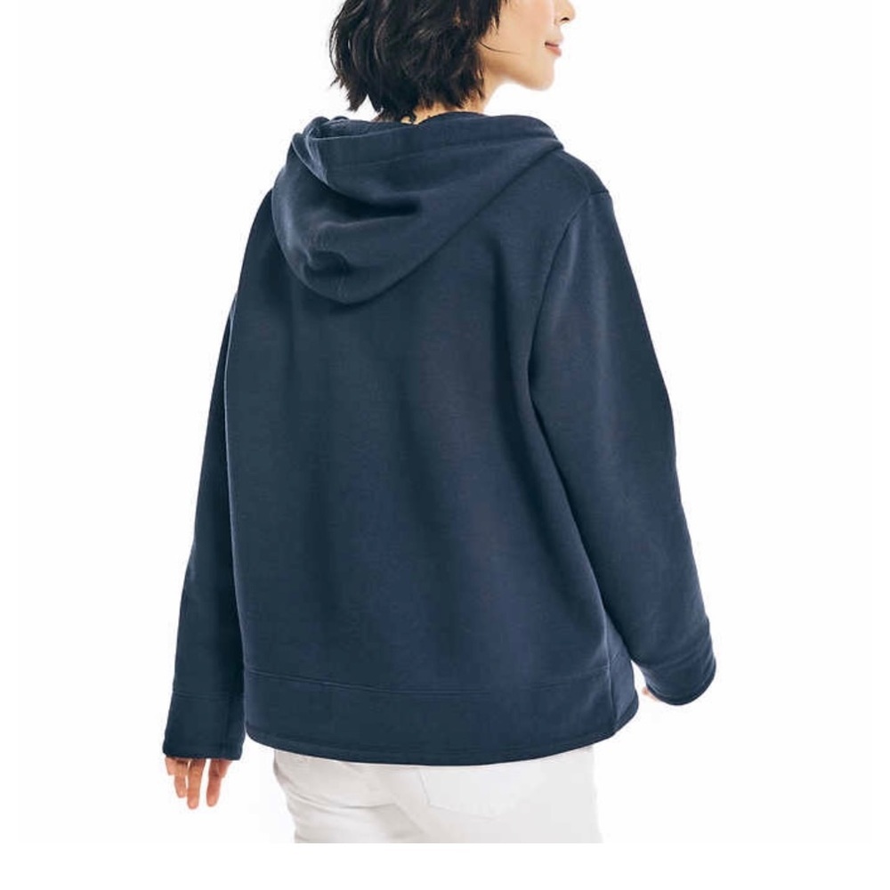 New Nautica Hoodie - Picture 3 of 3